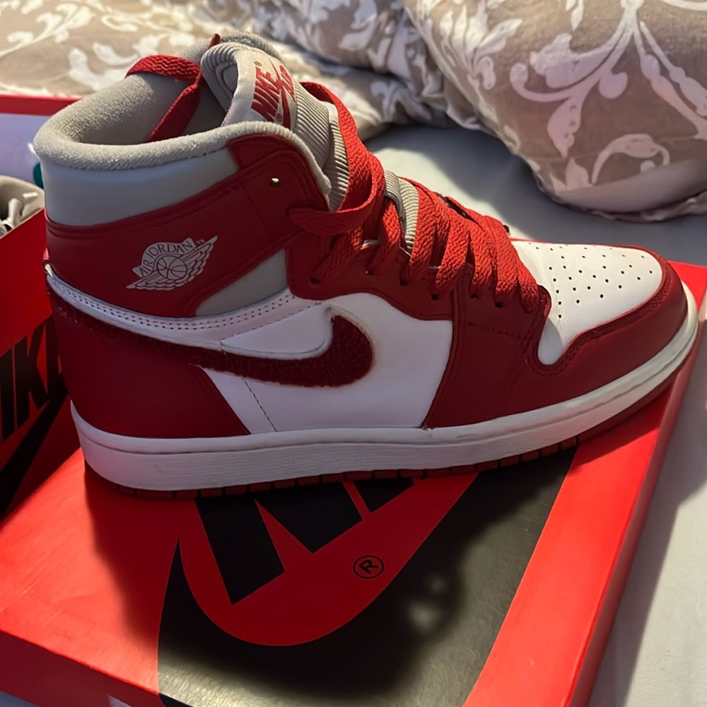 Women Jordan 1 Red Chenille